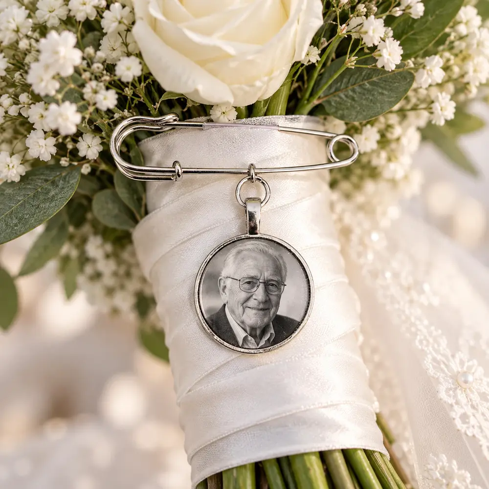 Camafeo circular personalizado para Ramo de Novia 