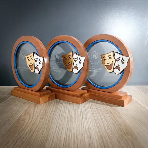 Galvano madera circular