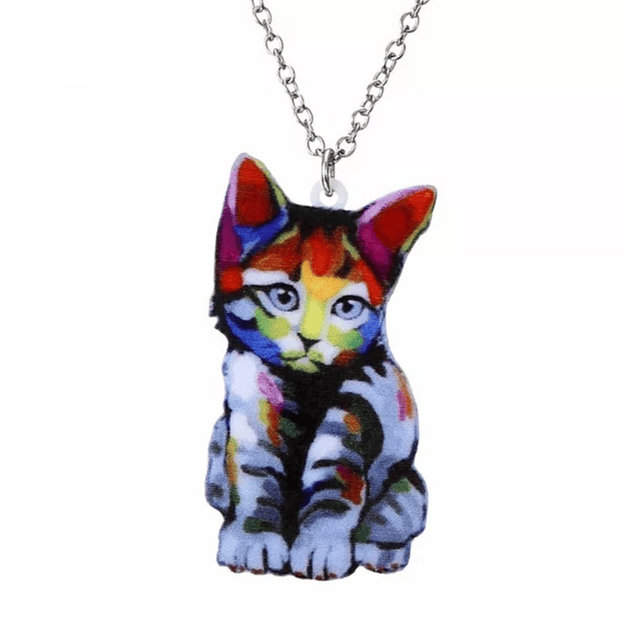 Collar de acrílico con diseño de animales