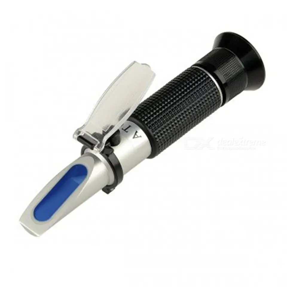 REFRACTOMETRO VETERINARIO 4