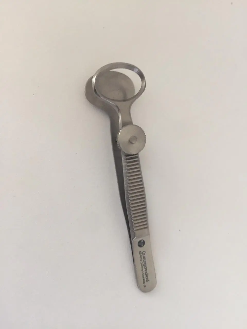 PINZA DE CHALAZIÓN 4