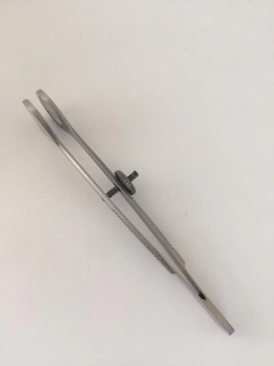 PINZA DE CHALAZIÓN 7