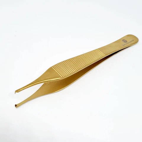 PINZA ADSON QUIRÚRGICA DE 13CM COLOR DORADO
