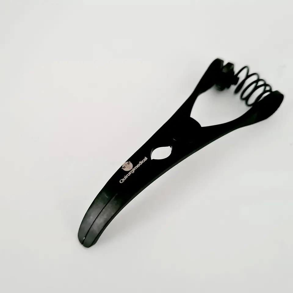 CLAMP VASCULAR BULLDOG CURVO DE 7,5CM 2