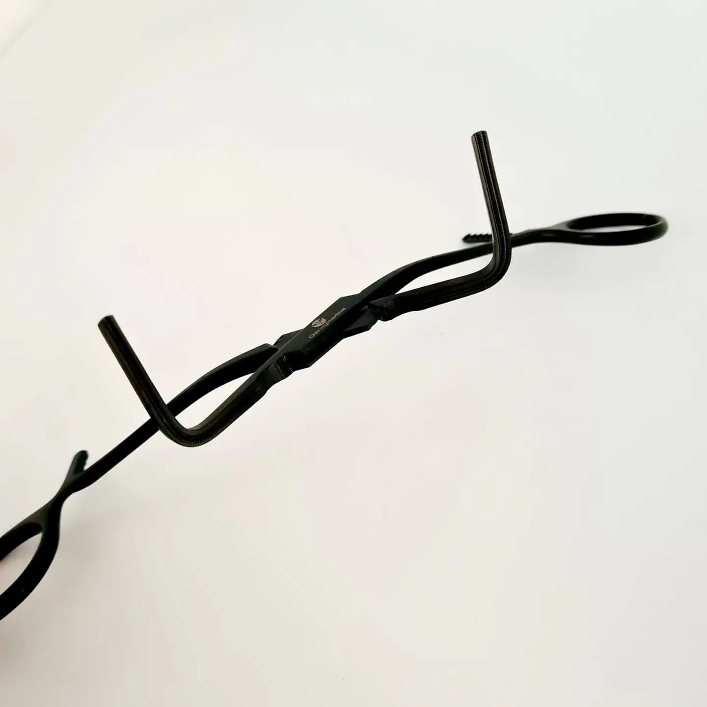 PINZA VASCULAR DEBAKEY MOSQUITO 90° DE 15CM 5
