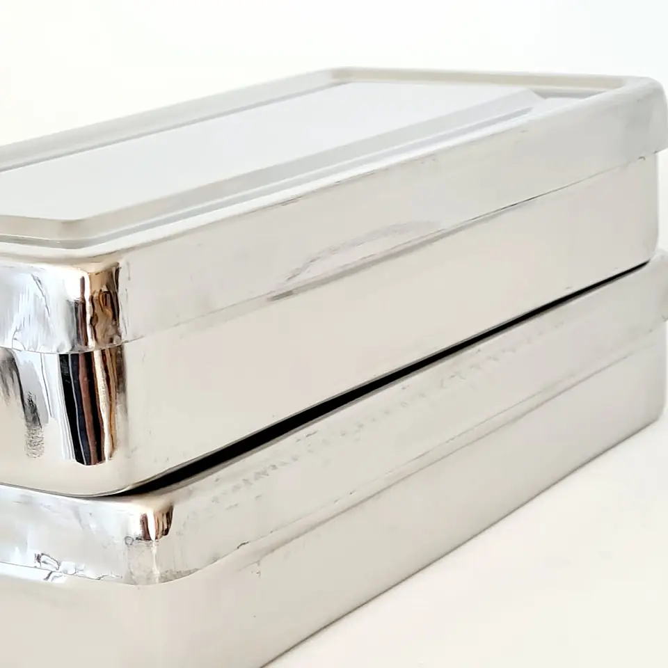 caja acero 17x6x4cm con Detalles estetitos 2