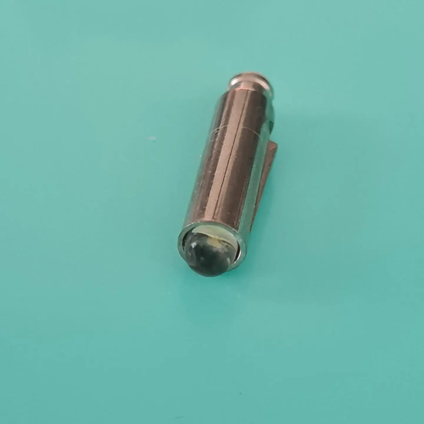 Ampolleta de repuesto oftalmoscopio y dermatoscopio 3