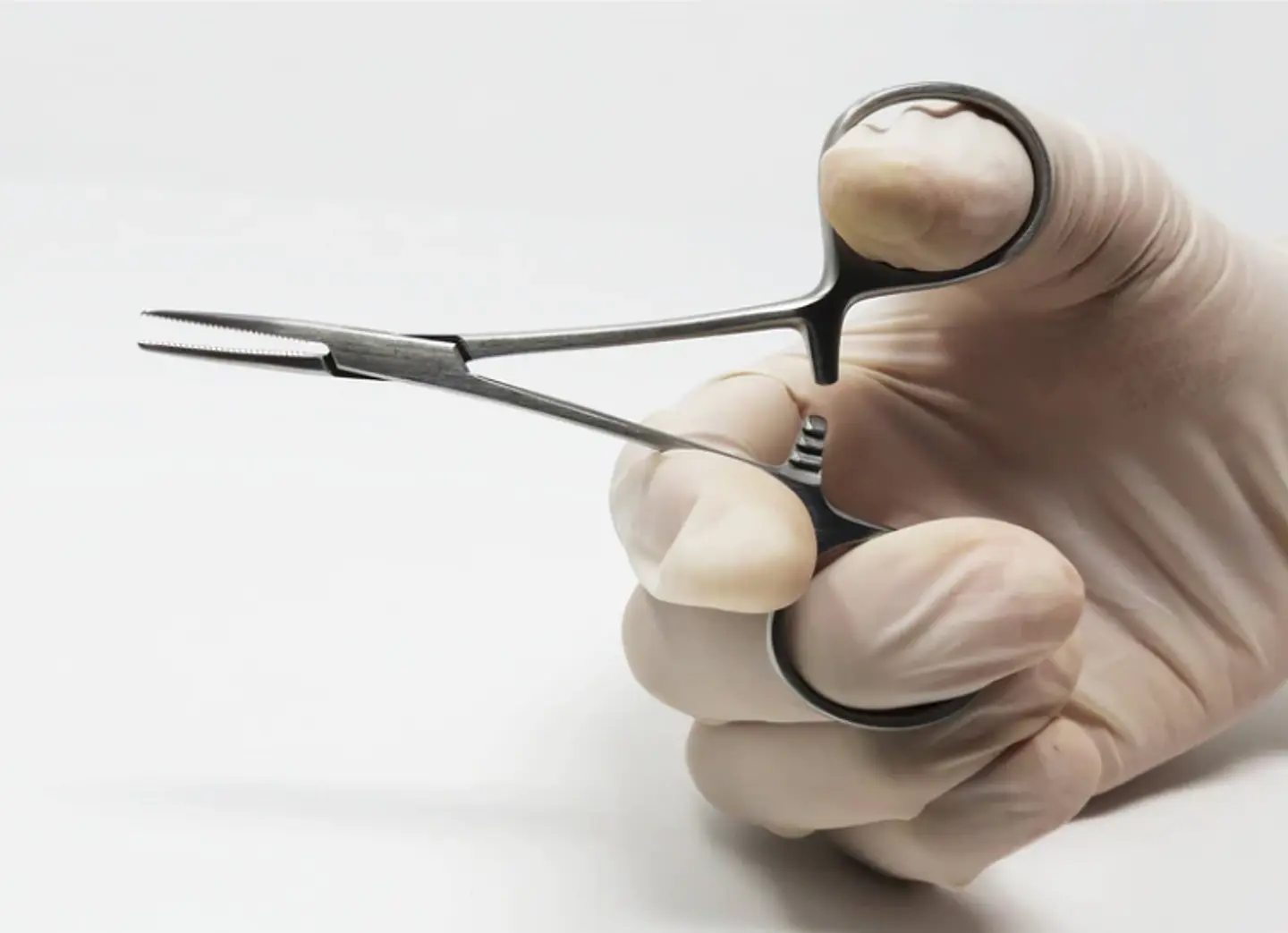 PINZA MICROMOSQUITO DE 10CM RECTA  4