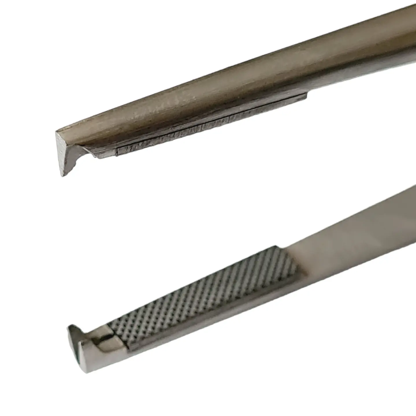 PINZA QUIRÚRGICA DE 14CM CARBURO TUNGSTENO 2