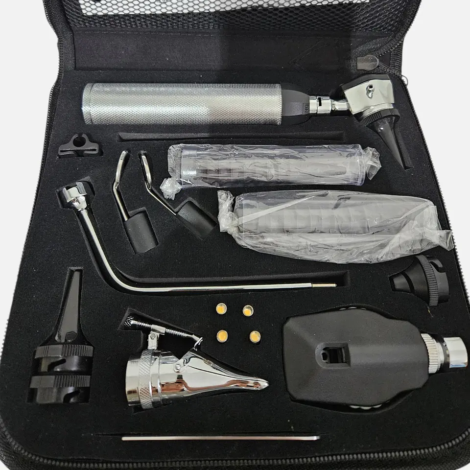 Otoscopio-Oftalmoscopio-set naso-laríngeo Humano 1
