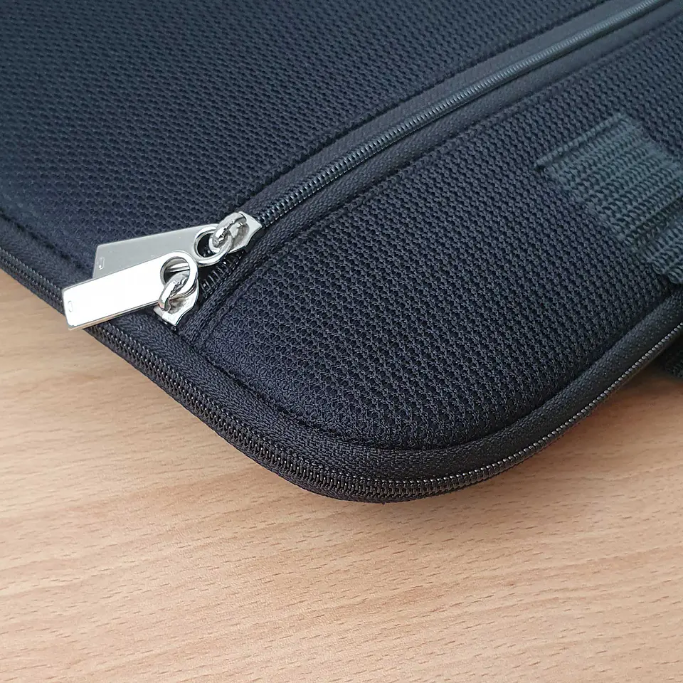 Funda para laptop Semirrígida 3