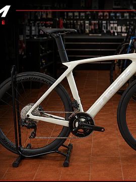 TREK Madone sl6 Axs