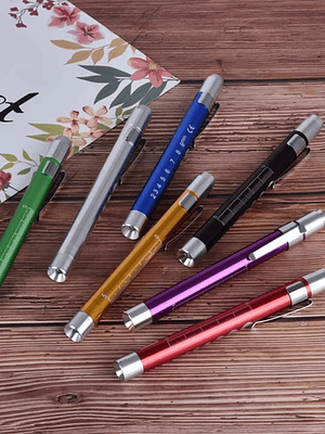 Linterna Reflejo Pupilar Medica Azul/ Enfermeria / Tens