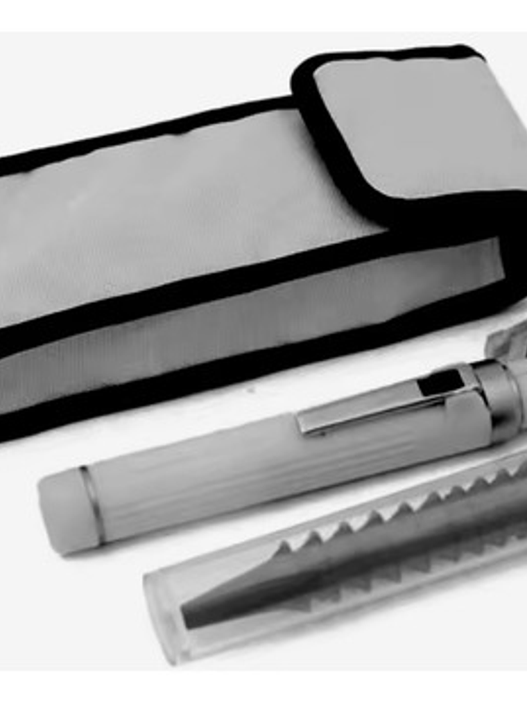 Otoscopio Led Optica + 10 Conos Medico Reflejo Examen Gris 4