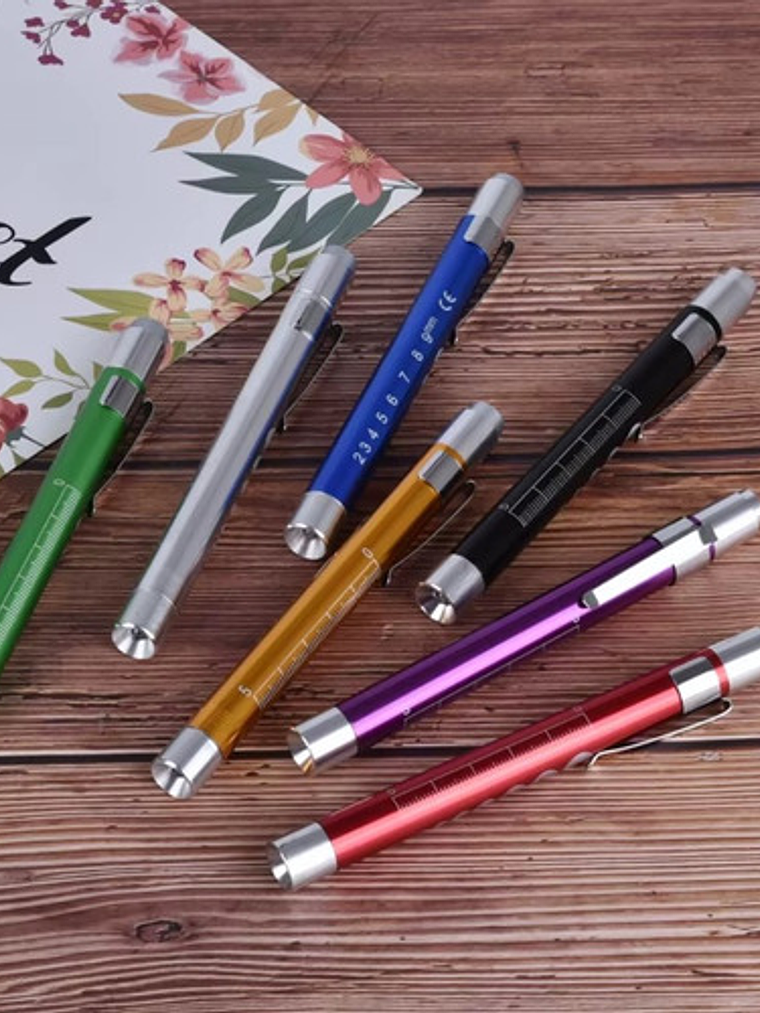 Linterna Reflejo Pupilar Medica Plateada / Enfermeria / Tens 2