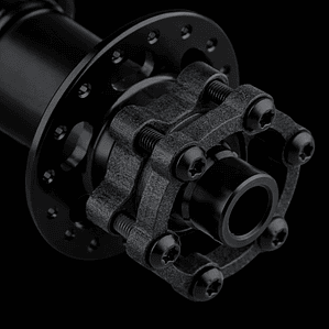 ADAPTADOR 100mm / 110mm BOOST EN CARBONO