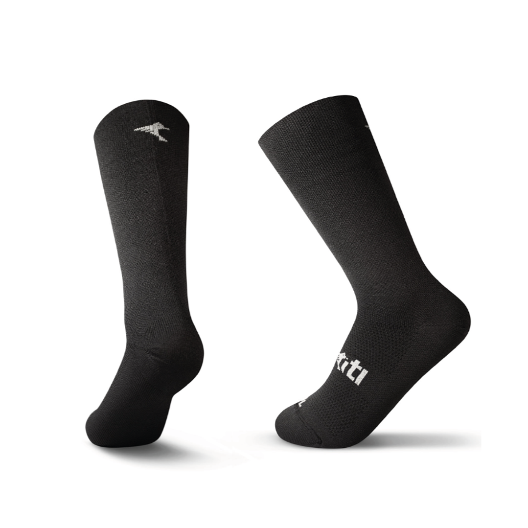 Calcetines Deportivos Qhispiy Negro Blanco Q'inti 1