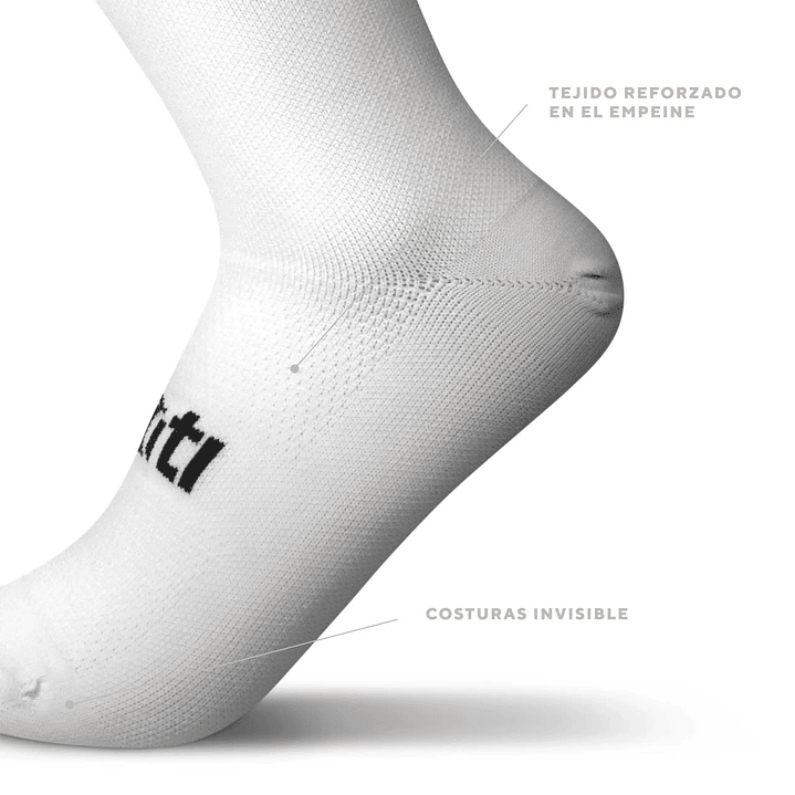 Calcetines Deportivos Qhispiy Blancos Q'inti 2
