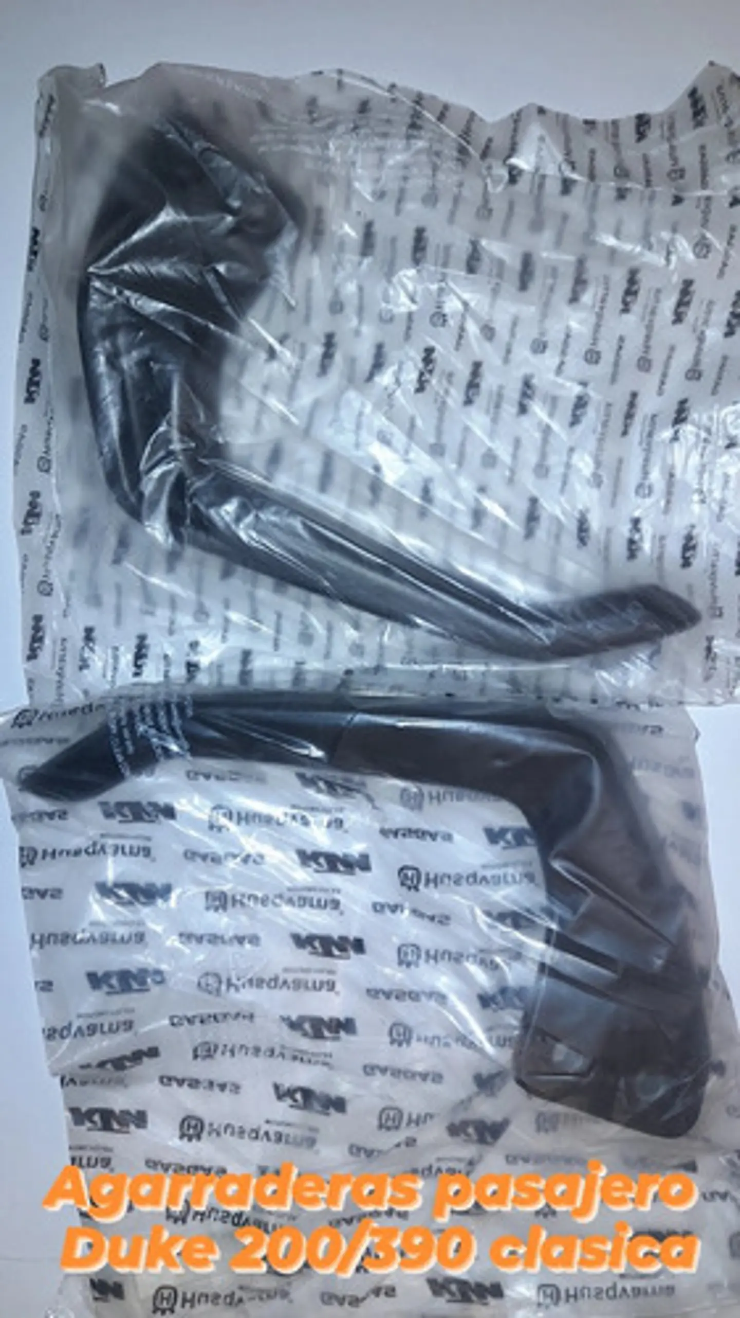 Ktm Agarradera Pasajero Izquierdo Original Duke 200 Duke 390 3