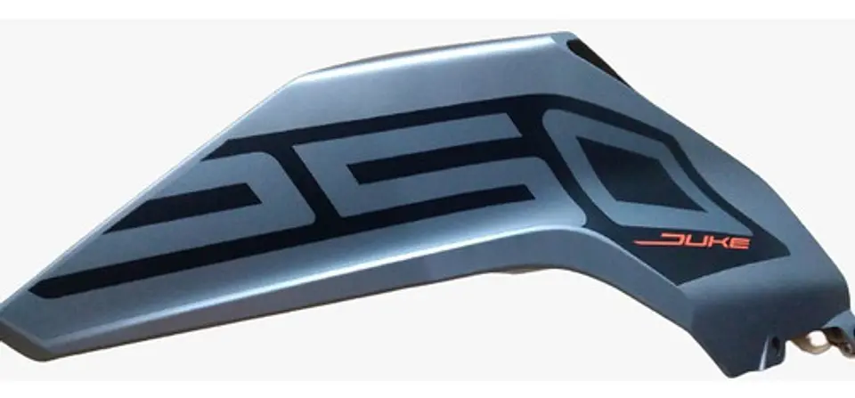 Tapa Estanque Izquierda Ktm Duke 250 Original Nueva Plateado 6