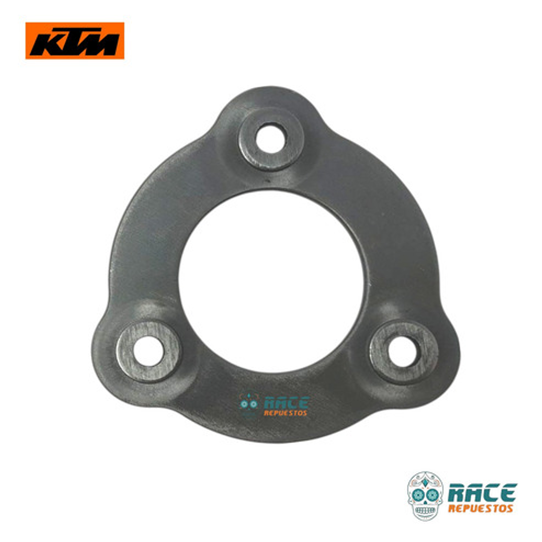 Soporte De Embrague Ktm Duke 390 Original Nuevo 5