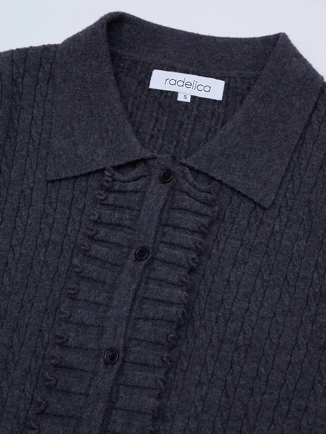 Cardigan Majorette 4