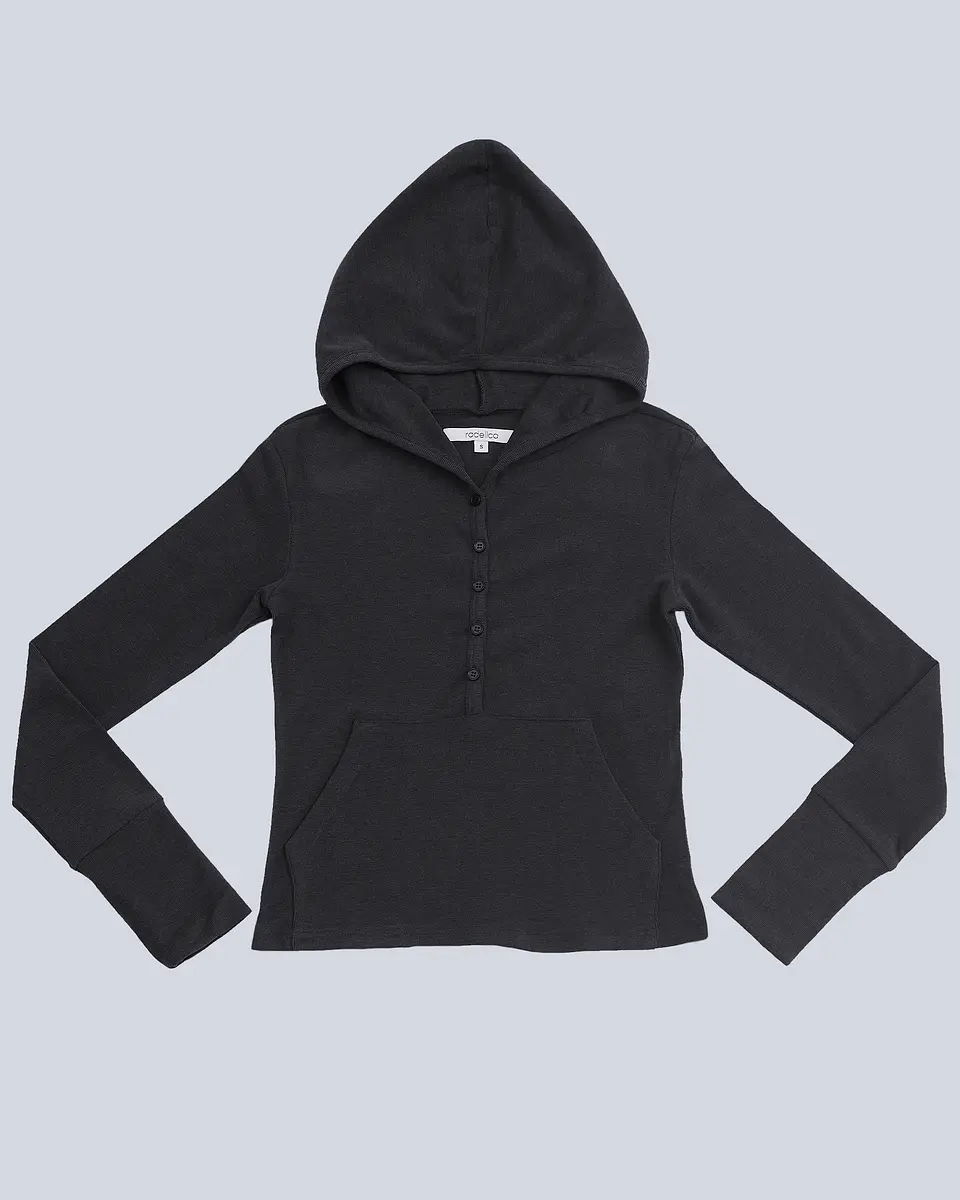 Polera Manga Larga con Gorro 3