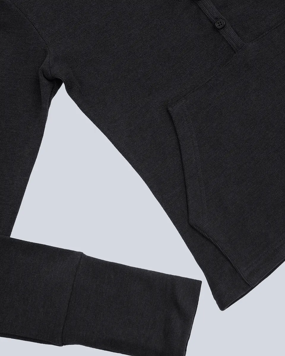 Polera Manga Larga con Gorro 5