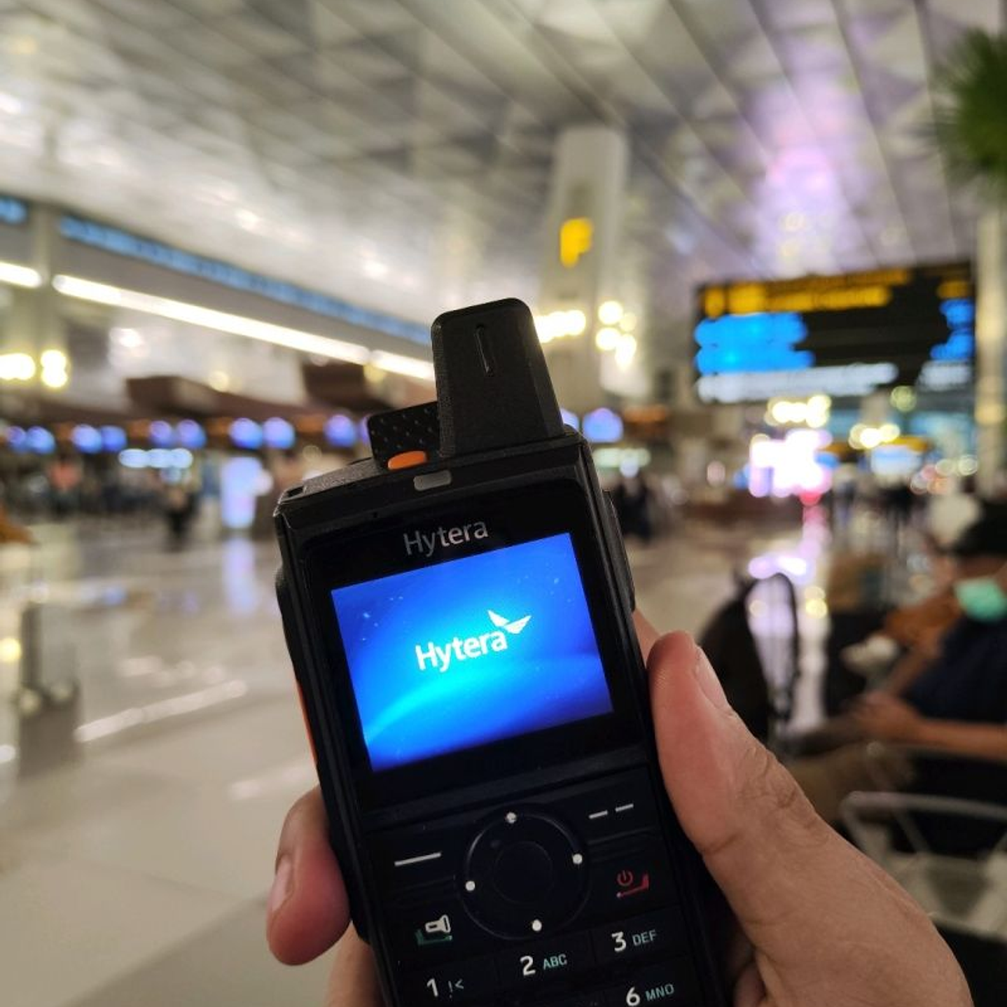 Hytera PNC360S PoC Radio PTT sobre celular duradero y confiable para las condiciones más difíciles Precio con iva incluido 21