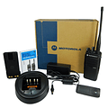 Motorola DEP™ 550e MOTOTRBO™ DMR VHF 136-174 MHz 16 canales 5 Watt