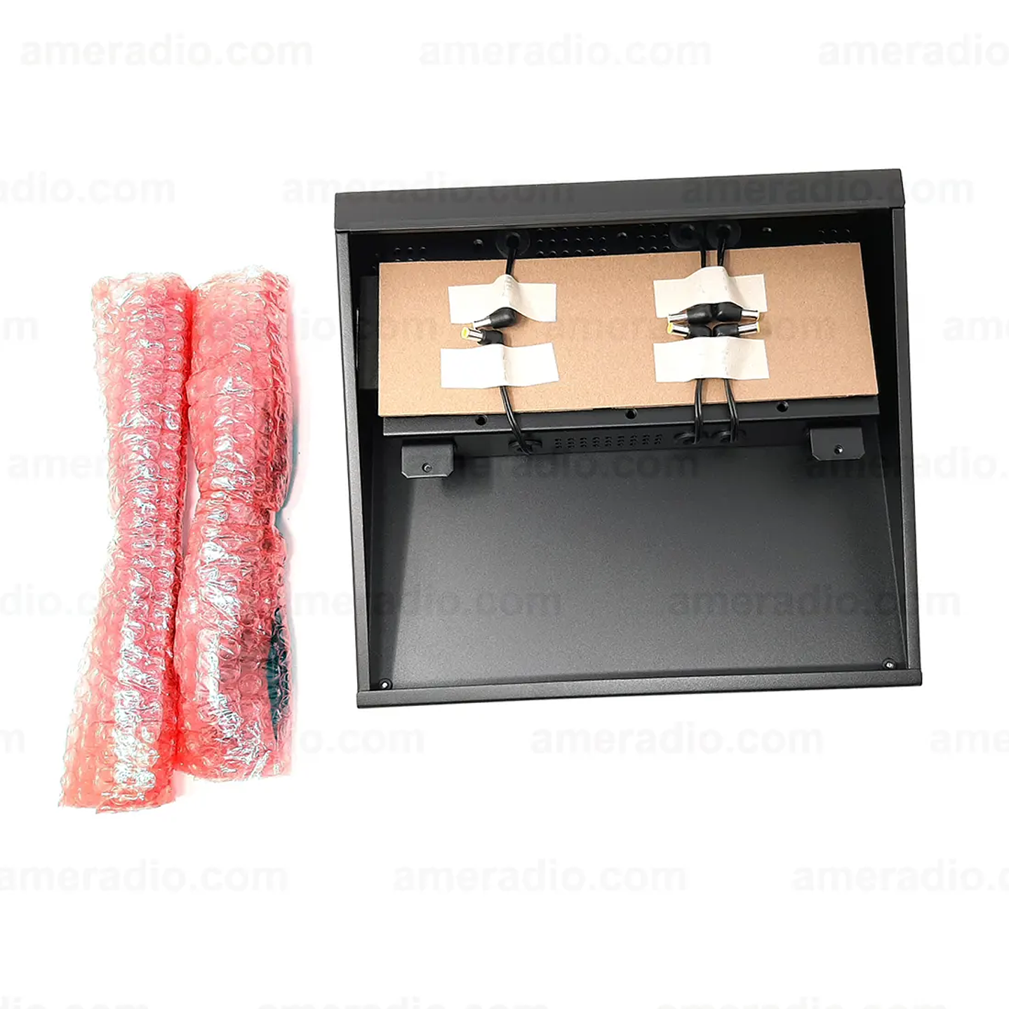 Kenwood KMB-28AK Adaptador para 6 cargadores KSC-35 Portátiles TK-2402 /3402 y NX-240 /340 Precio con iva incluido 5