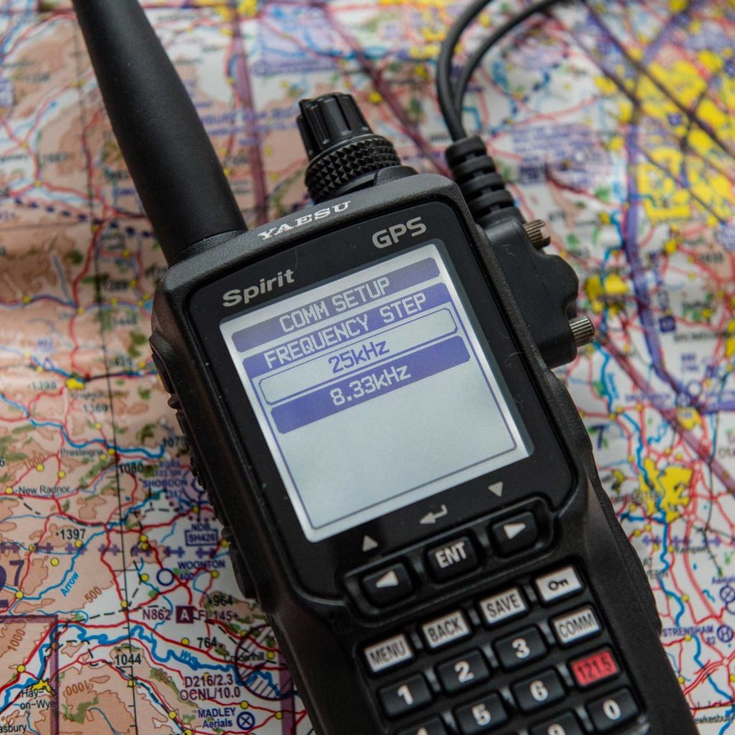 YAESU FTA-750L 200CH Radio de banda aérea IPX5 GPS Position Waypoint navigation VOR navigation ILS Navigation Display Precio con iva incluido 18