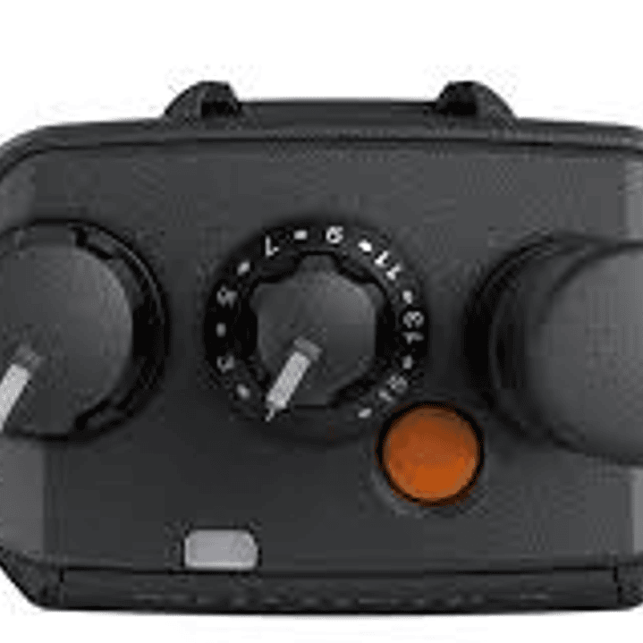 Motorola R7 MOTOTRBO™ Enable UHF 400-527MHz 64CH DMR 4W Radio portátil digital  Non display NKP R7 Non-Display Enable (ex DGP8050e)Precio con iva incluido 10