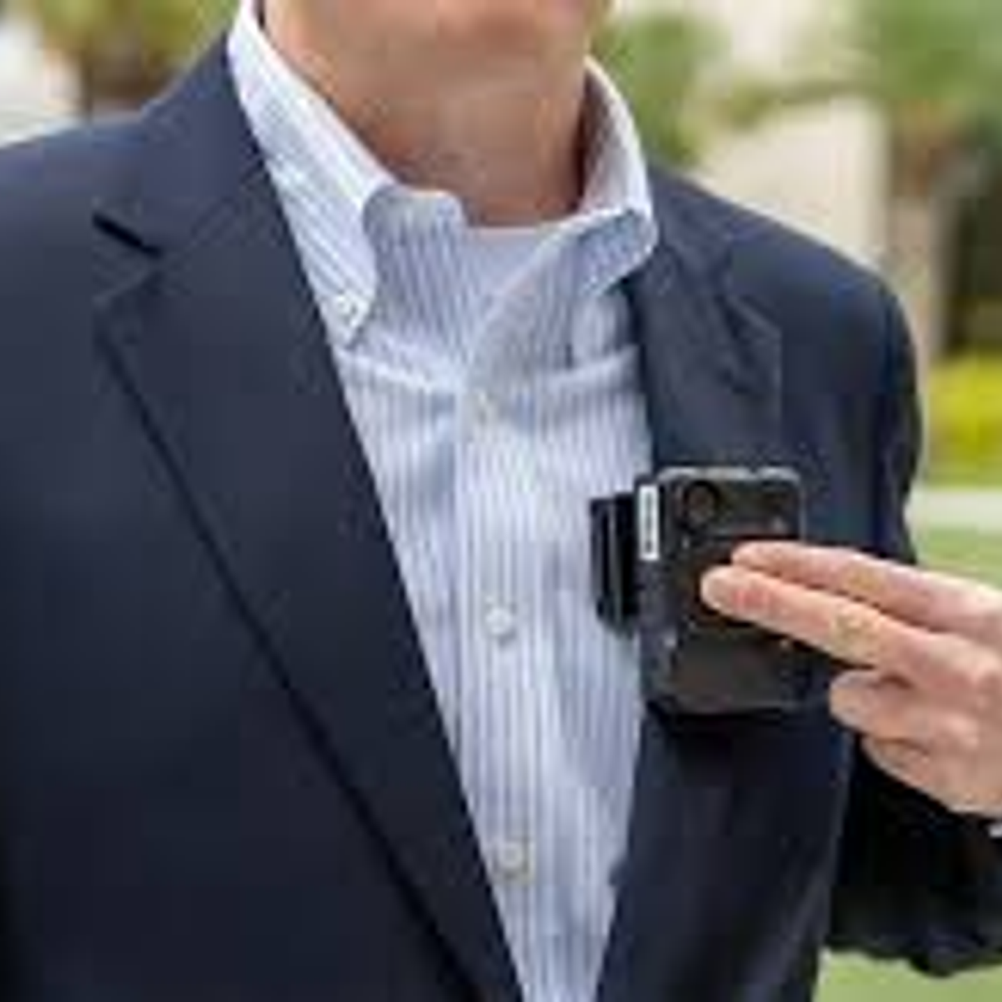 Motorola VB-440-64-QR-N 64 GB de almacenamiento, batería de línea delgada (hasta 12 horas de grabación) Mantente conectado. Mantén el control. (Importación a pedido) Precio con iva incluido 6