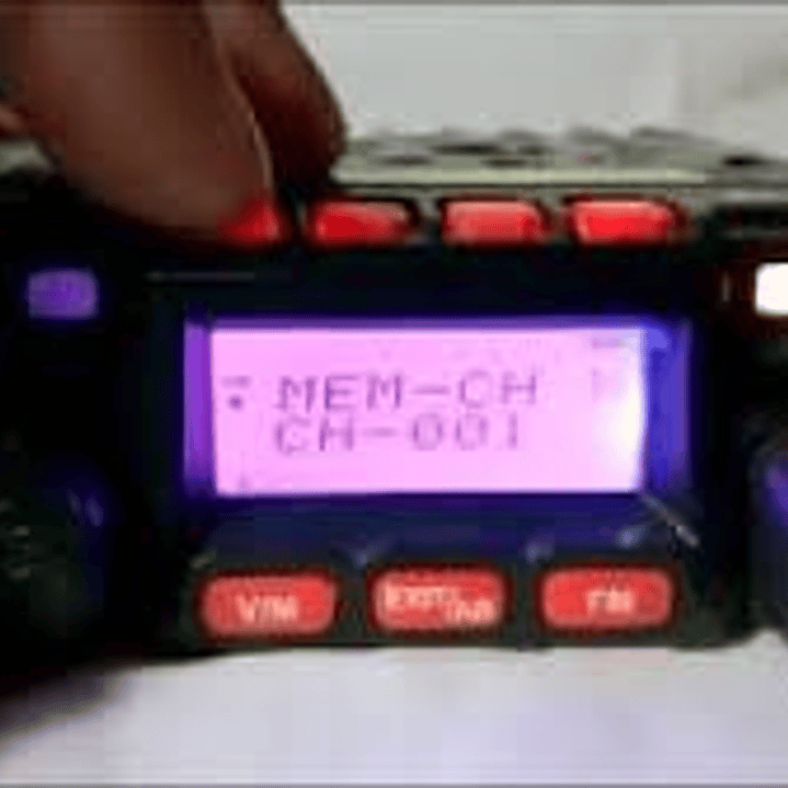 QYT KT8900 UHF 400-480/VHF 136-174 Mhz 200CH Analogico 25W Radio Móvil o Base Dual band Precio con iva incluido 11