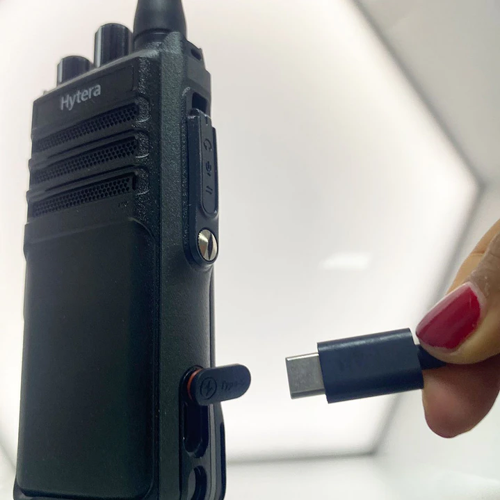 Hytera HP506GPS UHF 400-470 MHz 256CH DMR y Analogico 4W Radio digital portátil con GPS Sin pantalla Precio con iva incluido 23