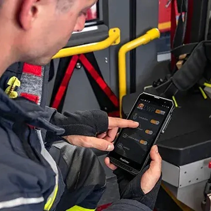 RugGear RG880 Smartphone Android™ 14, con GMS 4G LTE IP68 103dB Qualcomm® Snapdragon™ MIL-STD-810H Doble Nano Sim robusto para multitarea de misión crítica Precio con iva incluido 1