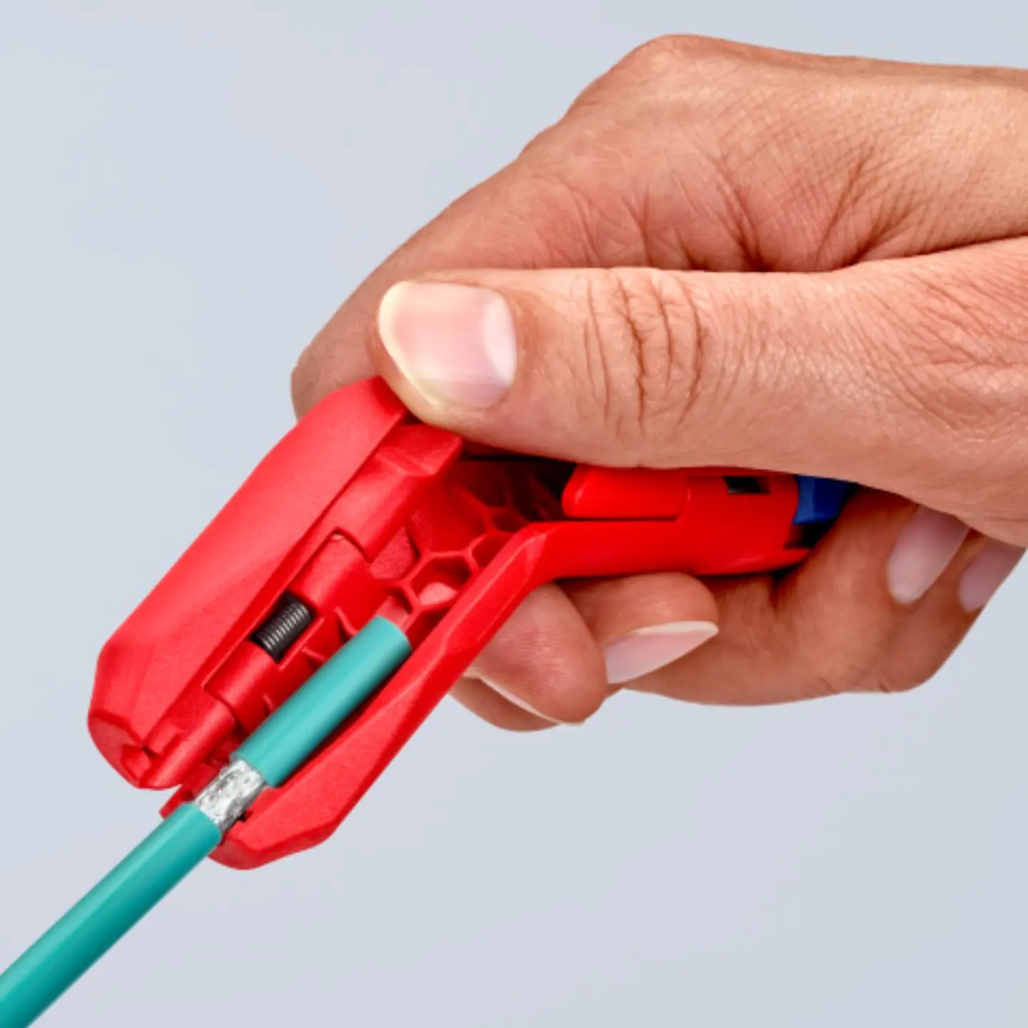 Pelacables Ergostrip 169501SB Knipex 6