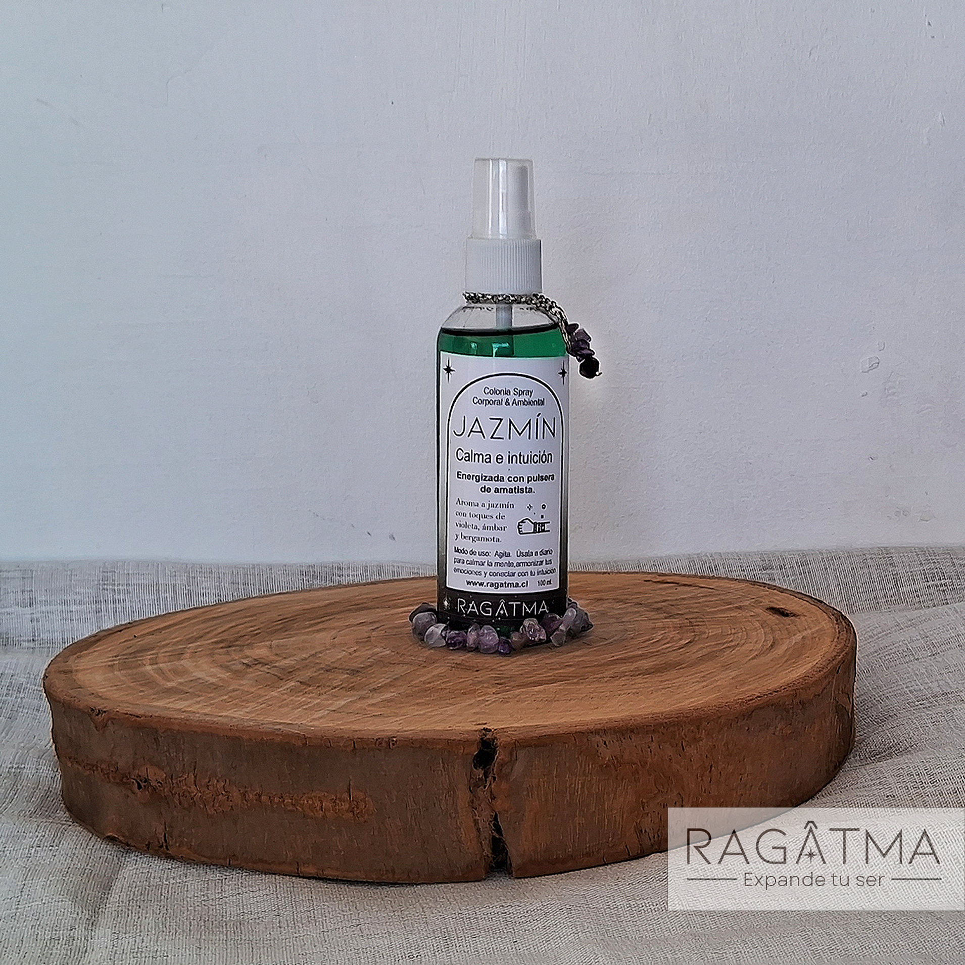 Agua de Jazmín: Calma e Intuición  🍃🌙  2