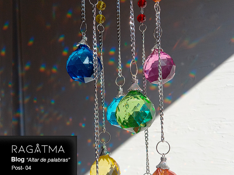 ATRAPALUCES DE LOS 7 CHACKRAS: Cómo el color transformó mi proceso de sanación emocional