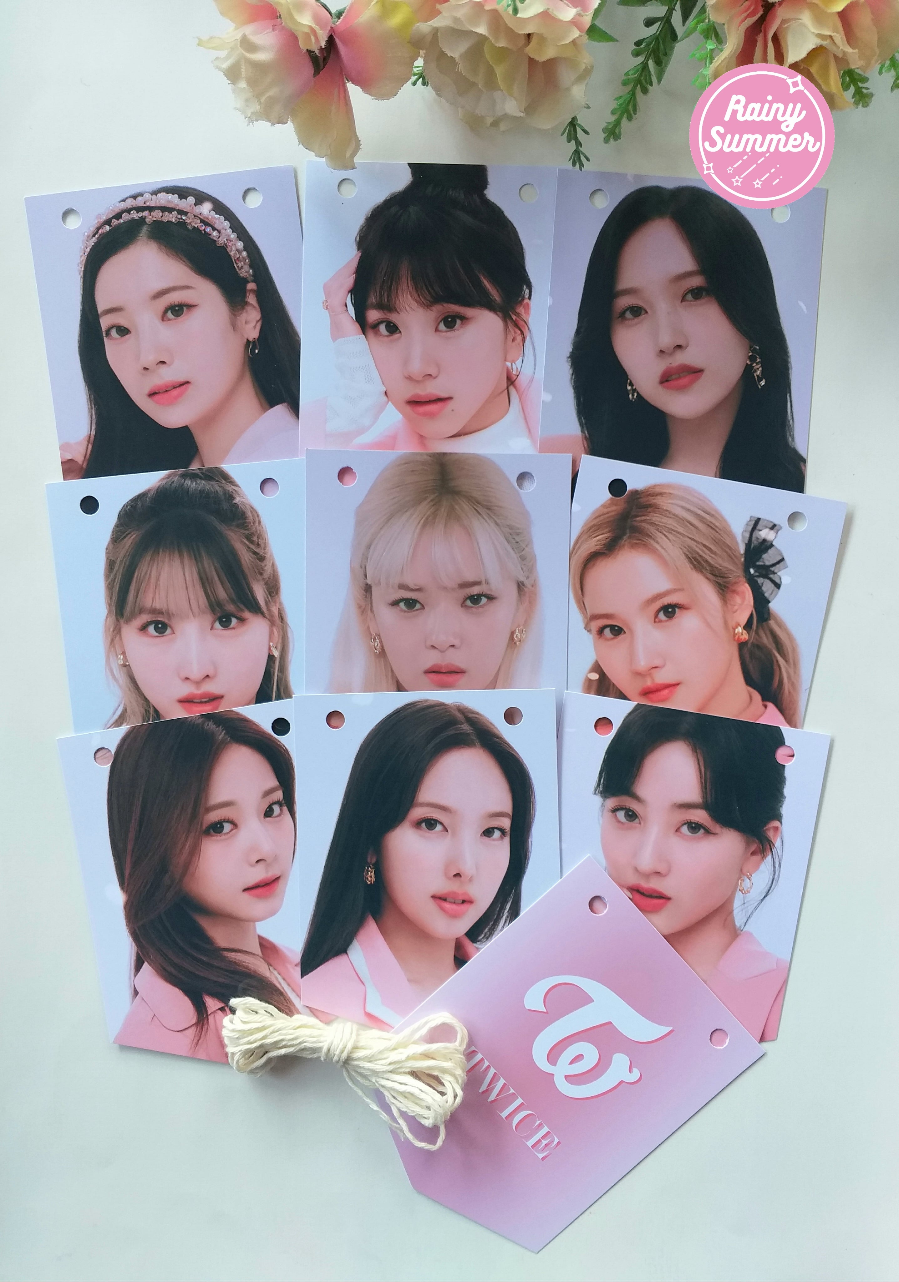 TWICE - BANDERÍN