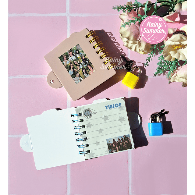 TWICE - MINI LIBRETITAS