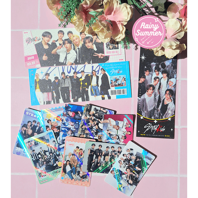 STRAY KIDS - MEGA SET DE PAPELERÍA