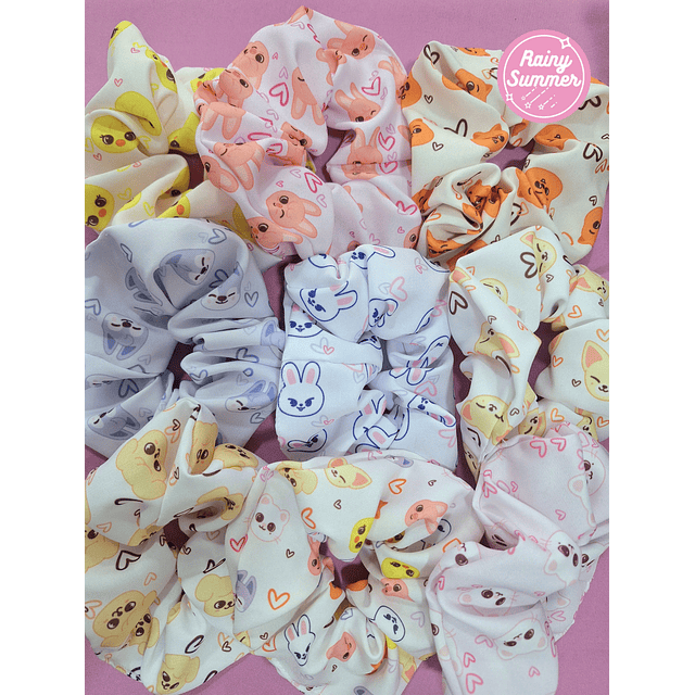 STRAY KIDS - MAXI SCRUNCHIES SKZOO