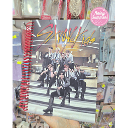 STRAY KIDS - CUADERNO UNIVERSITARIO DE 3 MATERIAS