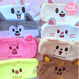 STRAY KIDS - ESTUCHES PELUCHES SKZOO