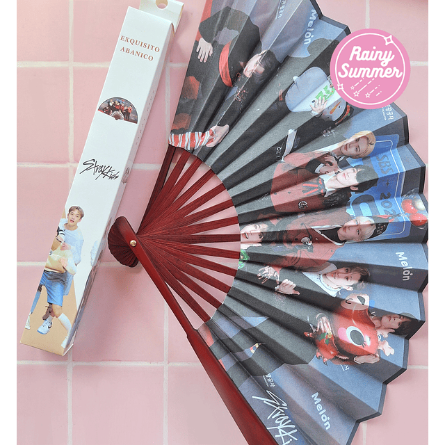 STRAY KIDS - ABANICO