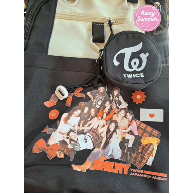 TWICE - MOCHILA ESCOLAR INTEGRANTES