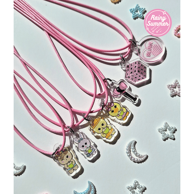 BLACKPINK -  COLLARES PERSONAJES 
