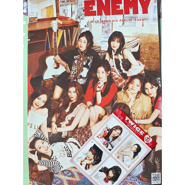 TWICE - SET PAPELERIA 